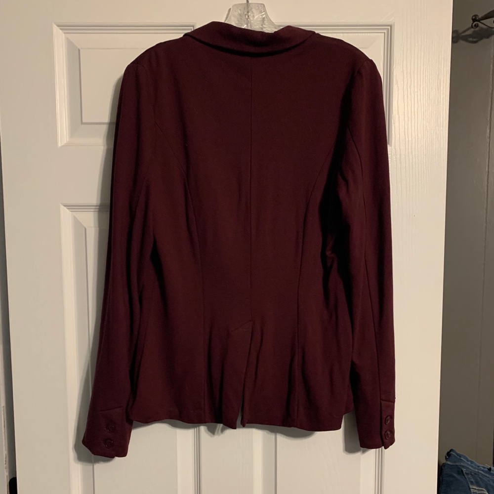 Maroon Blazer - Picture 2 of 2